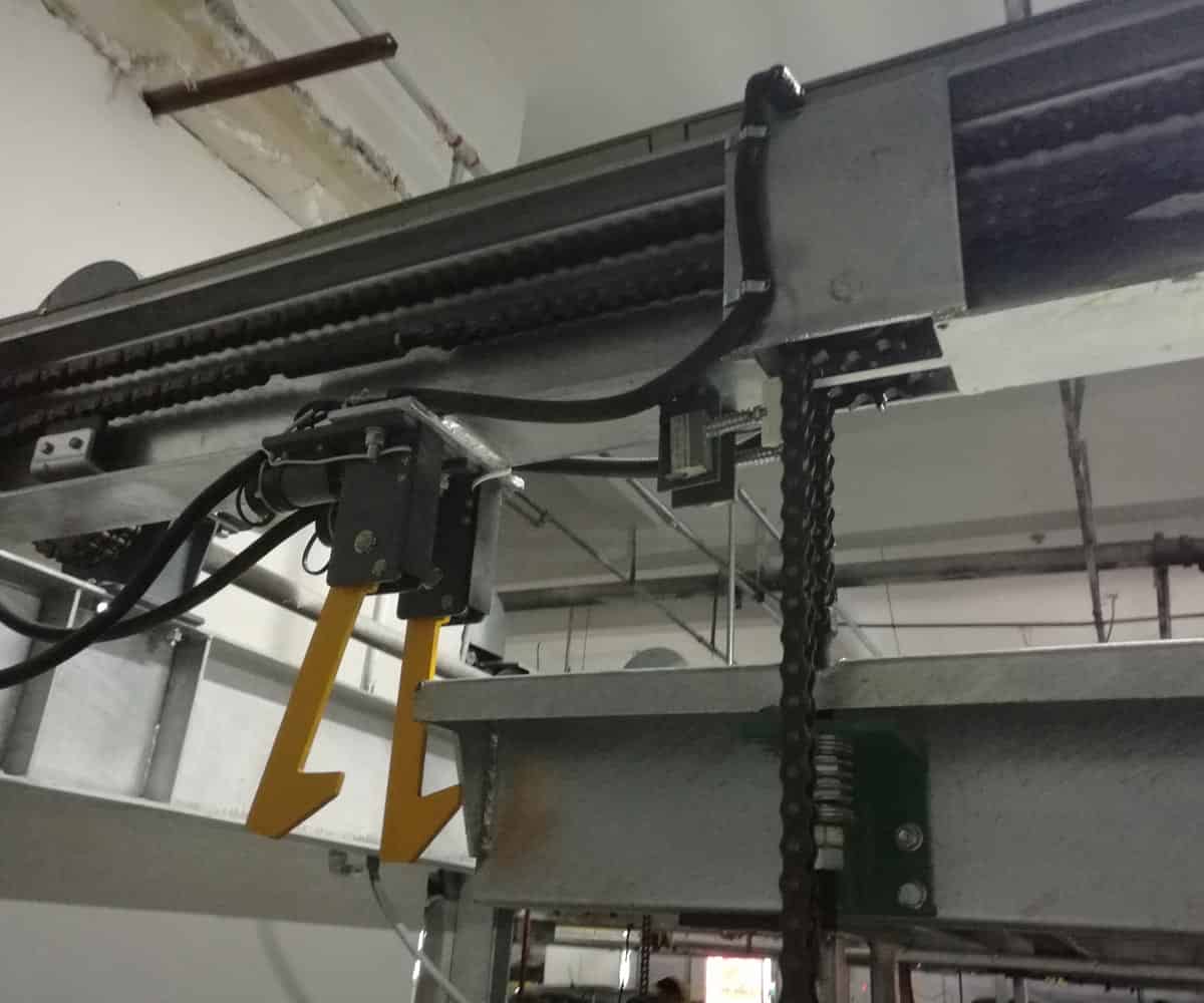 雙層升降橫移式機械車庫
